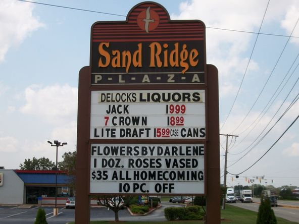 Sand-Ridge Plaza: 1050-1084 Joliet St, Dyer, IN 46311